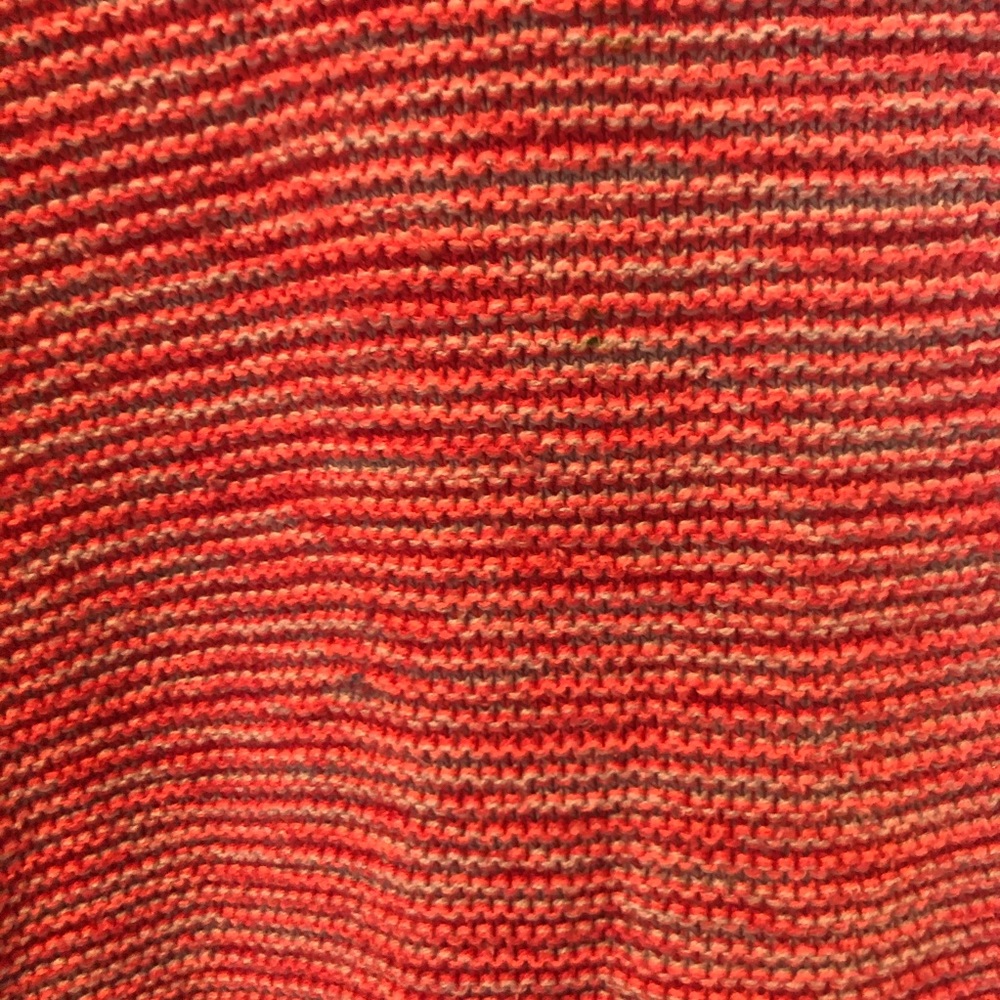 Urban Outfitters BDG Sweater - Picture 2 of 5